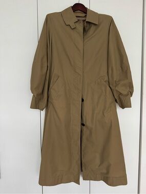 Long Trench Coat in Khaki